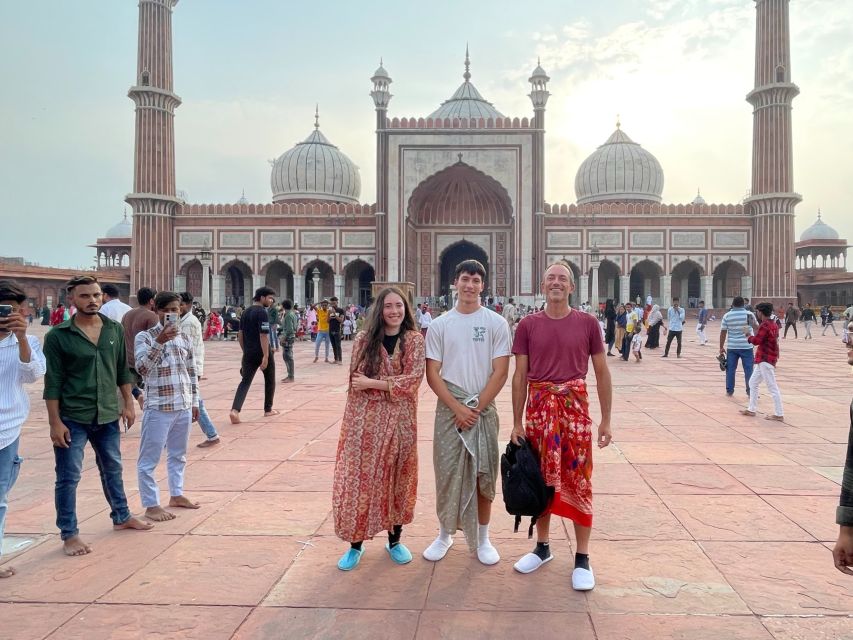 Delhi in a Day : Explore the Culture of the City - Delhi Sightseeing and Taj Mahal Tours