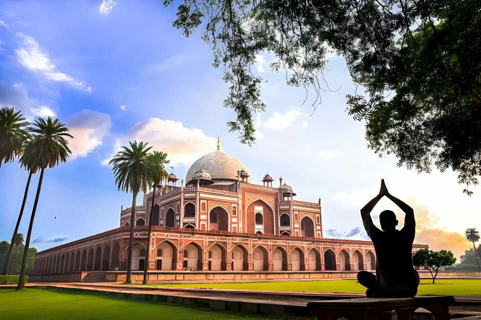 Delhi: Private Guided Tour of Old and New Delhi Sightseeing - Pickup Locations and Private Group Option