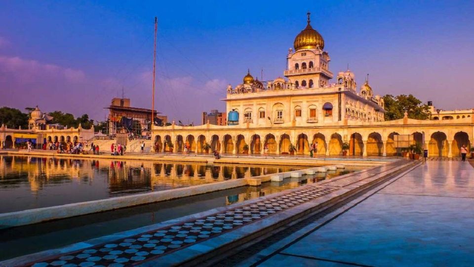 Delhi Temple's and Spirituals Sites Day Tour - Akshardham Temple Details