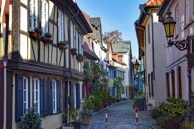 Discover Höchst Old Town of Frankfurt With a Local - Directions and Itinerary