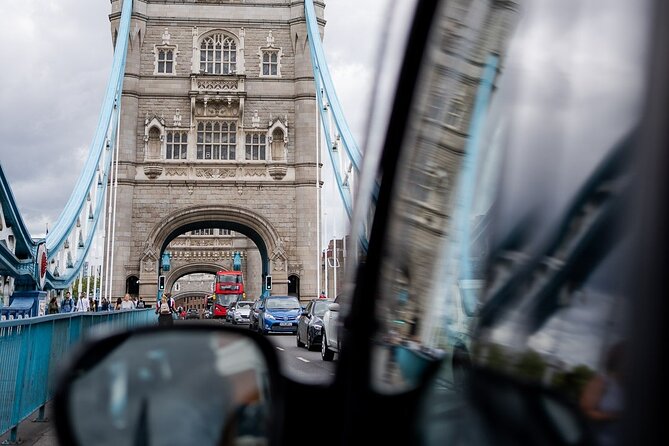 Discover London in a Panoramic Black Cab - Customizable Tour Options