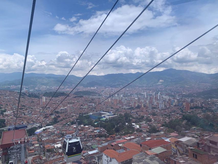 Discover Medellín by Metro - Private - Pickup Information and Tour Operation