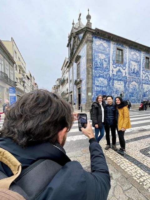 Discover Porto - a Private Walking Tour W/ Authentic Tasting - Tour Highlights