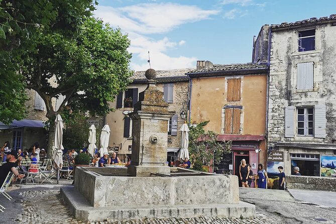 Discover Provence Including Avignon and Luberon Villages From Avignon - Booking Information