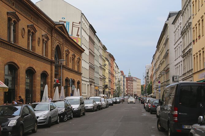 Discover the Berlin Wall During Cold War Self-Guided Tour - Commemorative Sites and Memorials