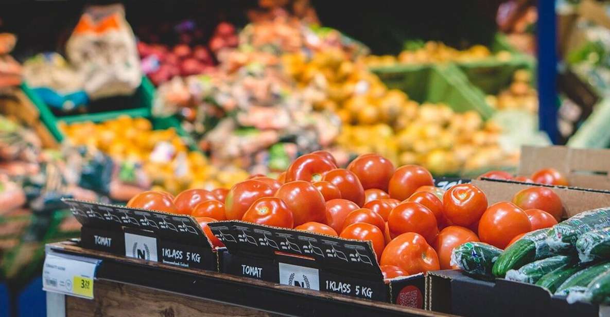 Discover the Fresh Flower & Vegetable Market in Jaipur - Vibrant Flower Market