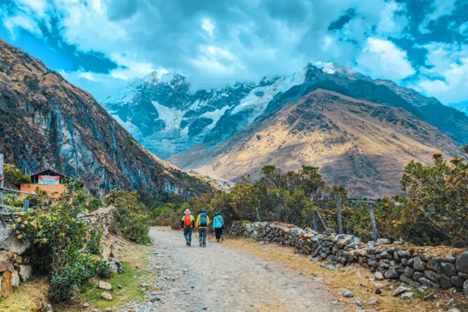 Discovering Laguna Humantay 1 Day: Andean Glacier - Inclusions