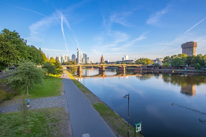 Discovering Sachsenhausen in Frankfurt With a Local - Walking Tour Highlights