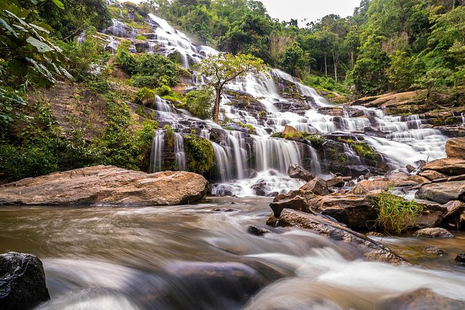 Doi Inthanon National Park & Trekking Pha Dok Siew - Cultural Exploration With Karen Tribe