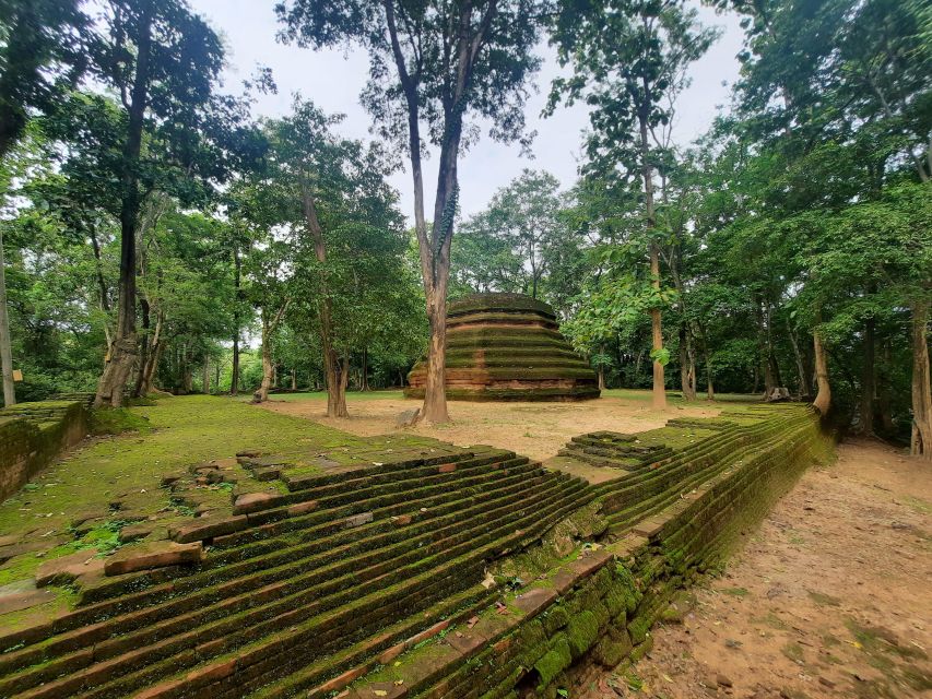 Doi Suthep and Khao Soy (Private Tour) - Culinary Delights