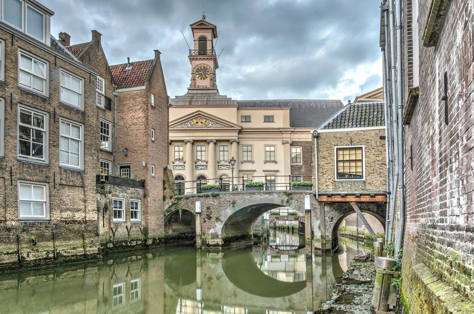 Dordrecht: Walking Tour With Audio Guide on App - Activity Description