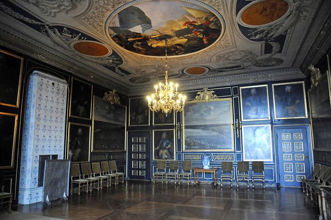 Drottningholm Palace Tour in Stockholm by VIP Car and Private Guide - UNESCO World Heritage Site Visit