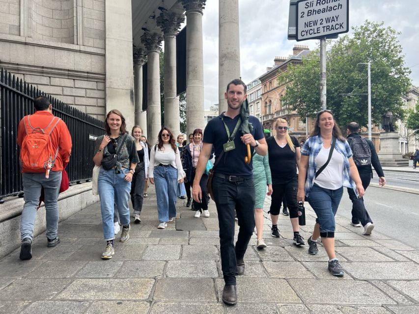 Dublin: Highlights and Hidden Gems Walking Tour - Dublins Architectural Diversity