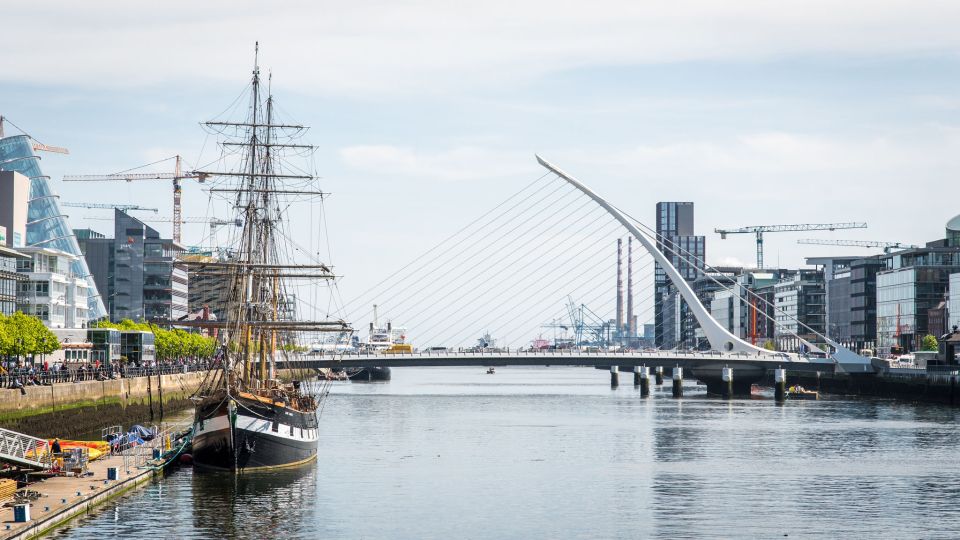 Dublin: Jeanie Johnston Tall Ship Irish Famine History Tour - Review Summary