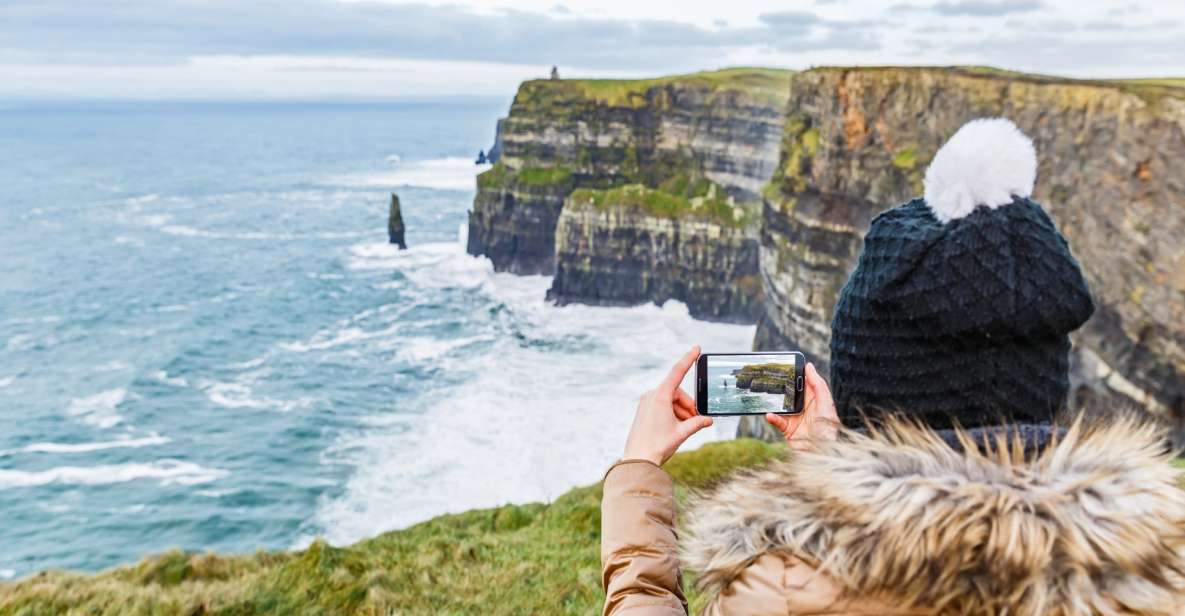 Dublin to Cliffs of Moher & Galway City Private Tour by Car - Explore Galway City