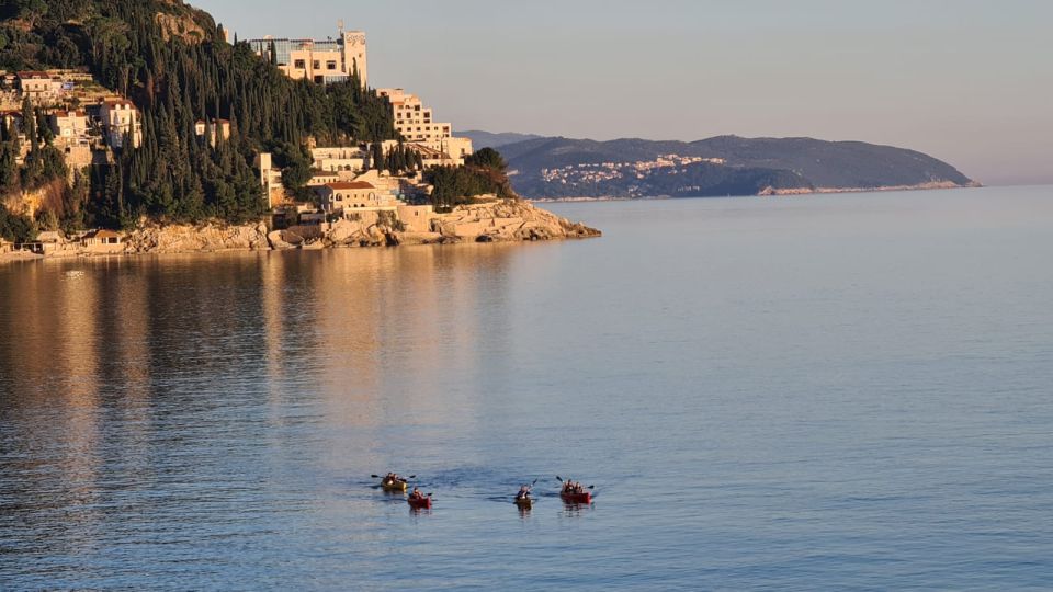 Dubrovnik: Sea Kayaking Half-Day Tour - Review Summary