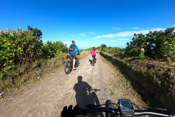 E-Bike Sete Cidades- "All Mountain" Bike Program - Volcanic Rims Exploration