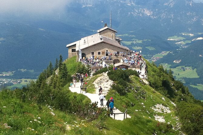 Eagles Nest-Berchtesgaden-Obersalzberg Private Half Day WWII Historical Tour - Booking Policies