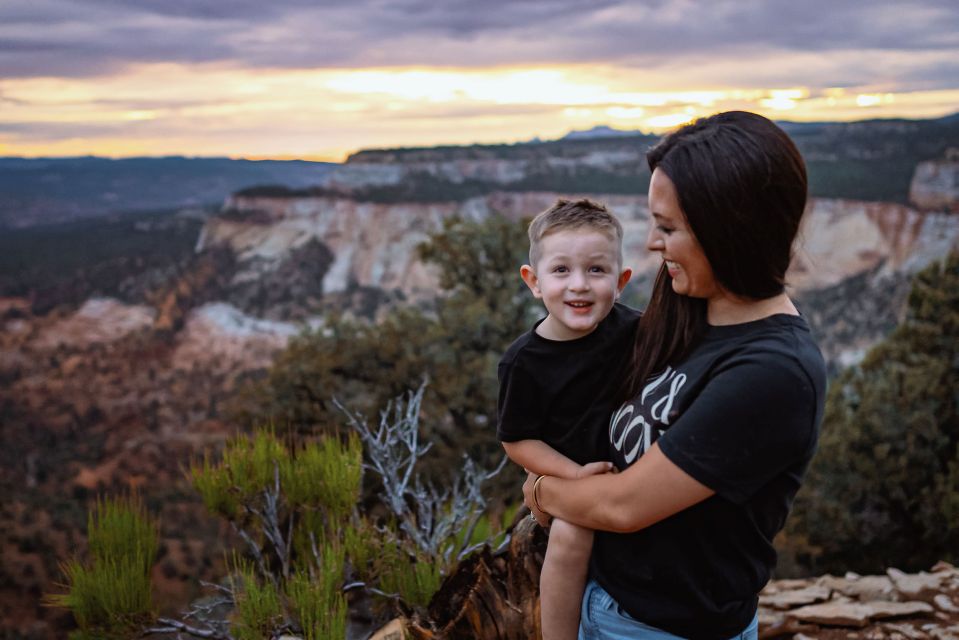 East Zion: Cliffs Sunset and Backcountry Off-Road Jeep Tour - Review Summary