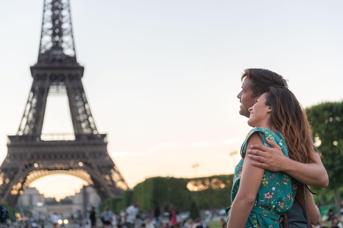 Eiffel Tower Dinner With Seine River Cruise and Moulin Rouge Show - Meeting Point and Start Time