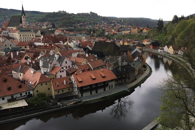 Enchanting Český Krumlov Walking Tour: Echoes of the Past - Common questions