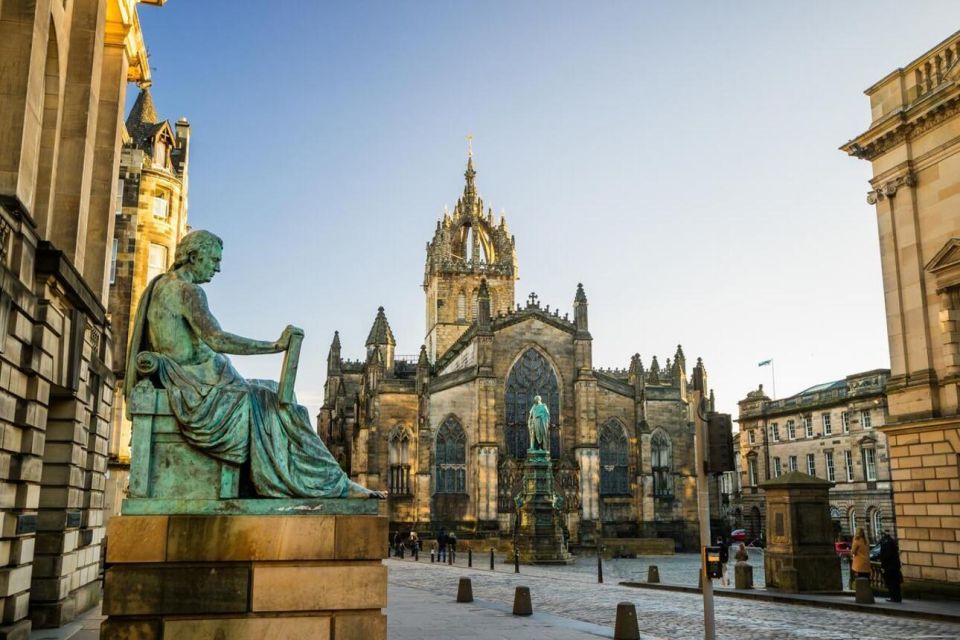 Enchanting Edinburgh: Unveiling Old Town's Secrets - St Giles Cathedral Wonders