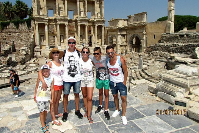 Ephesus Group Tour With Turkish Lunch From Kusadasi or Izmir - Meeting Point