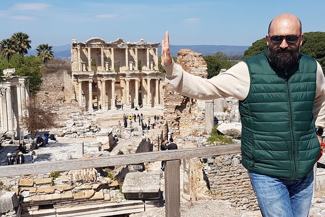 Ephesus Tour From Izmir - Tour Guide Qualities