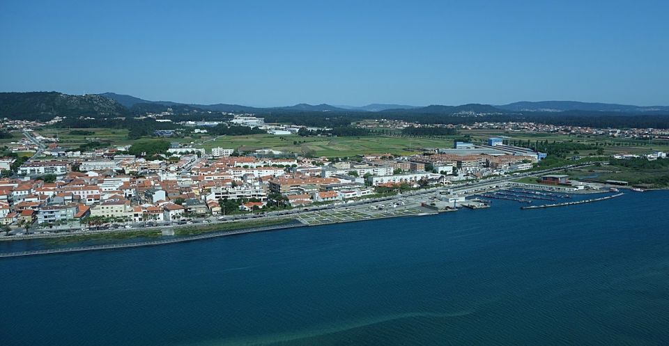 Esposende Private Transfer:To/From the Oporto Airport - Service Specifics
