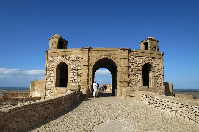 Essaouira Day Trip From Marrakech - Minimum Traveler Requirement