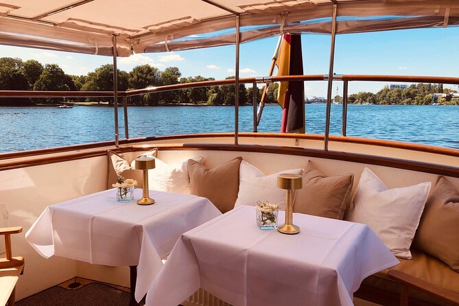 Evening Aperitif Tour Aboard the Motor Yacht Fitzgerald - Safety Measures