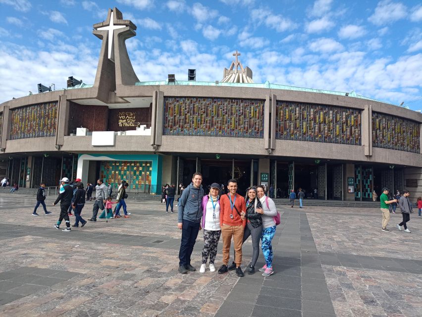 Experience Teotihuacan and the Basilica With Transportation Included - Transportation Information