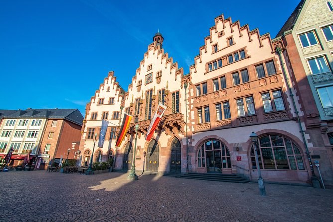 Explore the Instaworthy Spots of Frankfurt With a Local - Exclusive Group Experience