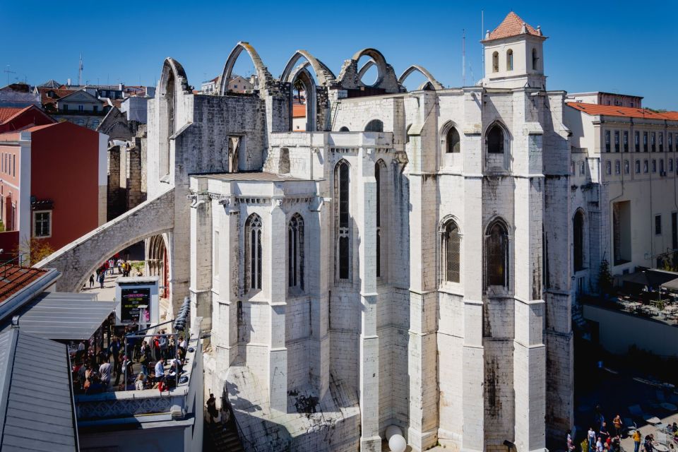 First Time in Lisbon: Walking In-App Audio Tour in English - Detailed Itinerary