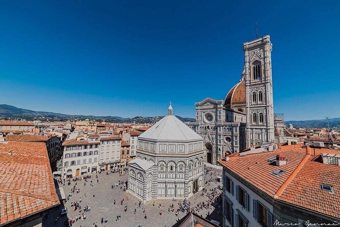 Florence: Guided Tour to the Duomo With an Access to the Brunelleschis Dome - Climbing the Dome