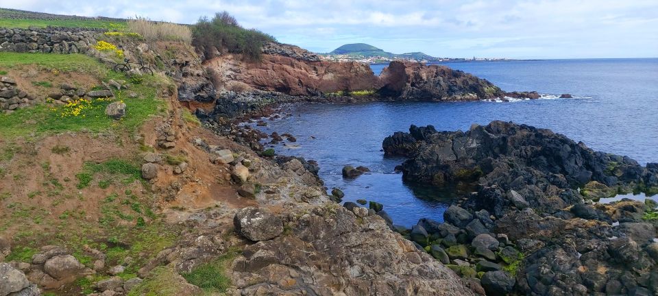 Fortress of São Sebastião: Terceira Island Hike - Location Information