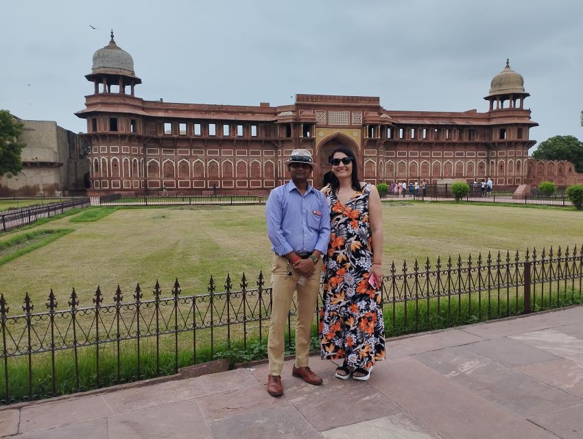 From Aerocity: Taj Mahal Sunrise & Agra Fort Guided Tour - Sunrise at Taj Mahal