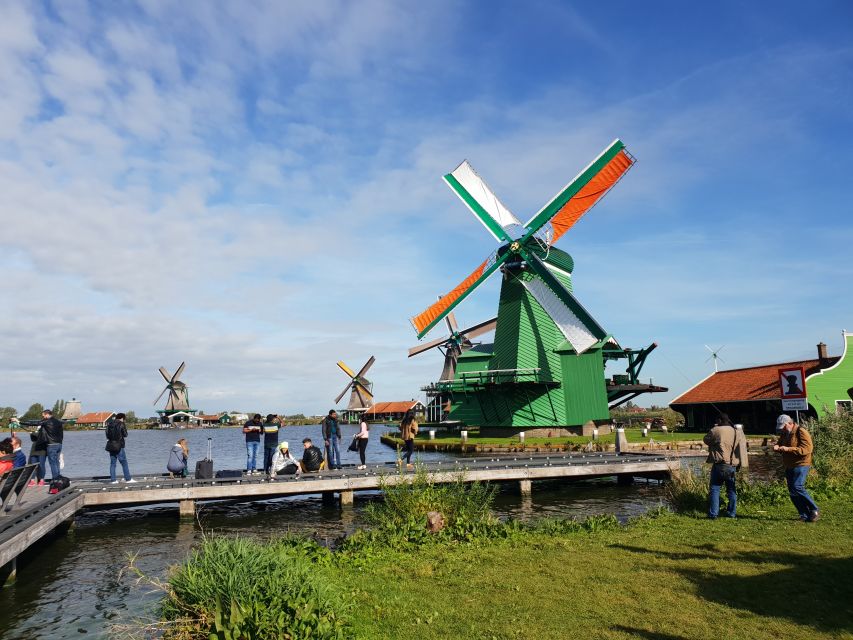 From Amsterdam: Small Group Zaanse Schans and Volendam Tour - Review Summary