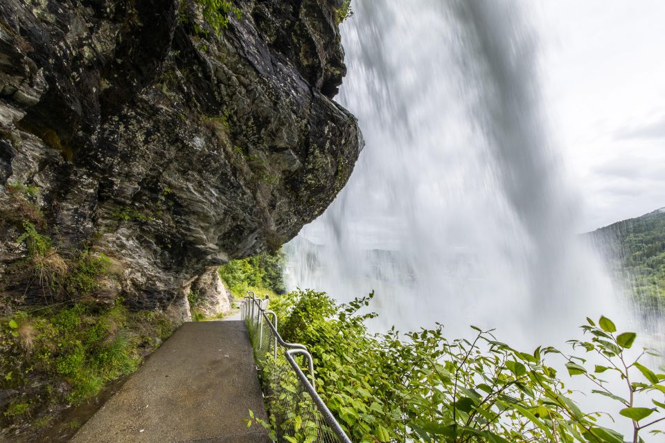 From Bergen: Folgefonna National Park & Glacier Lake Tour - Tour Highlights