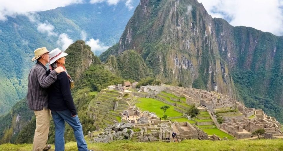 From Cusco: Machu Picchu Private Day Trip With All Tickets - Trip Highlights and Activities