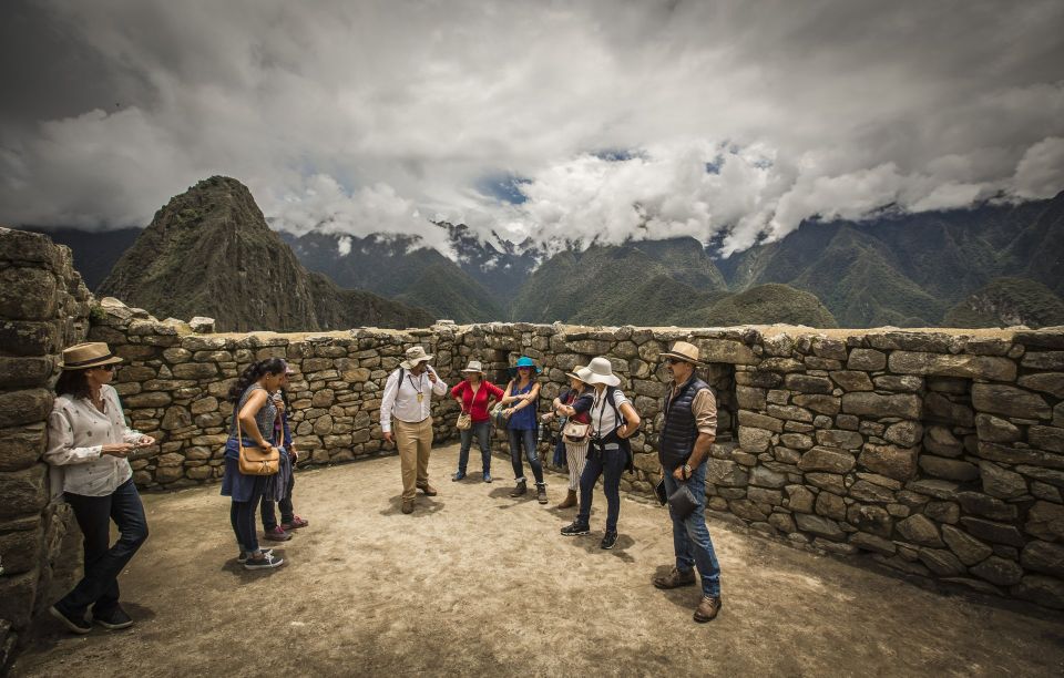 From Cusco: Machu Picchu Small Group Full-Day Tour - Machu Picchu Experience