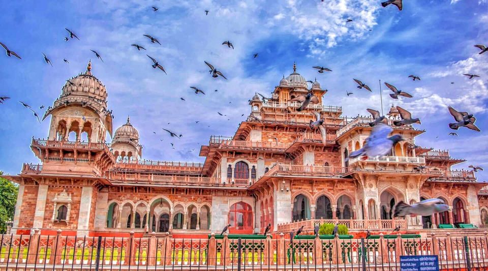 From Delhi: Private Day Trip to Jaipur & Vibrant Culture - Sightseeing Highlights