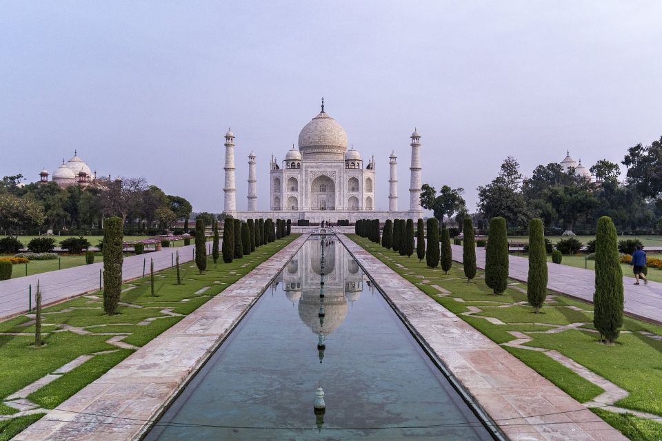 From Delhi: Sunrise Taj Mahal and Agra Fort Private Tour - Full Description