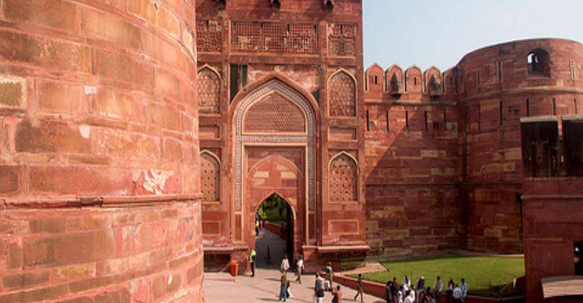 From Delhi: Trip to Taj Mahal, Wildlife SOS and Agra Fort - Taj Mahal Visit