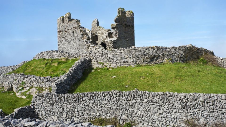 From Doolin: Day Trip to Inisheer With Bike or Tractor Tour - Experience Inisheer by Bike or Tractor