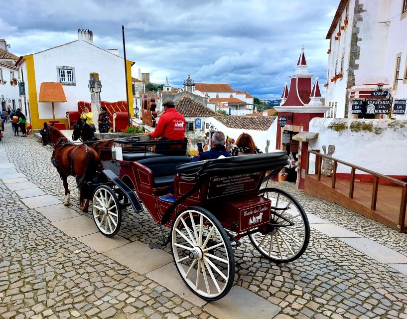 From Lisbon: Nazaré, Óbidos, & Mafra Palace Private Day Trip - Activity Itinerary
