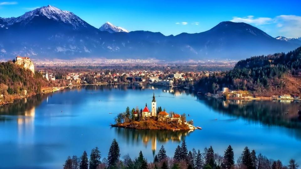 From Ljubljana: Trip to Lake Bled and Bled Castle - Description