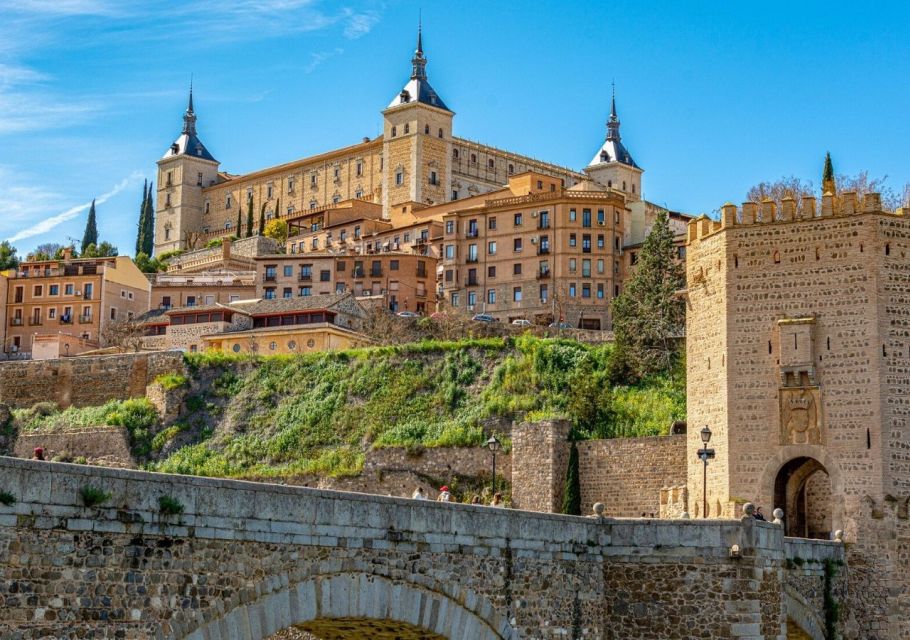 From Madrid: Toledo With 7 Monuments and Optional Cathedral - Church of Santo Tomé Highlights