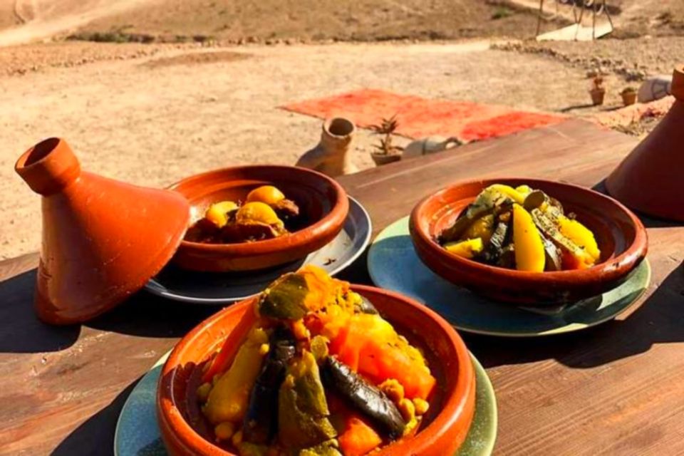 From Marrakech: Agafay Desert Sunset Dinner With Live Show - Full Experience Description