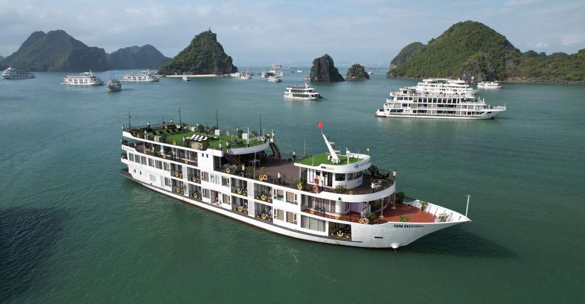 From Ninh Binh : Ha Long Bay 5 Star Cruise , Private Balcony - Check-in and Activities on Aquamarine Cruise